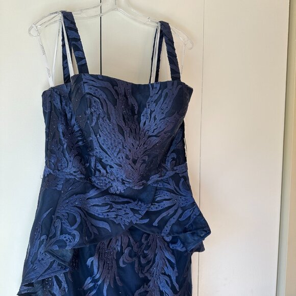 NWT, Mother of the Bride/GroomMON CHERI MONTAGE 219992, Navy Blue Gown Size 12 - Picture 5 of 11